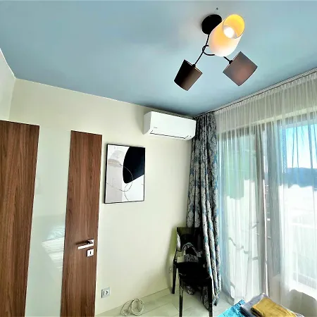 Botabara 312 Front Апартаменты