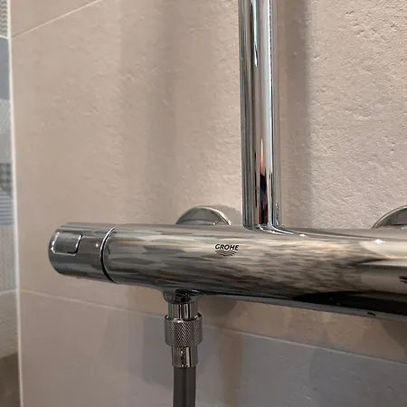 Botabara 312 Front 아파트 포마리