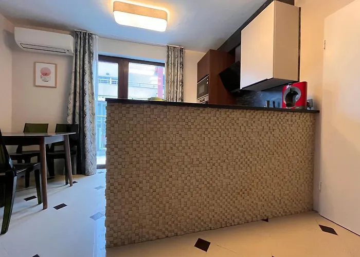 Botabara 312 Front Apartman